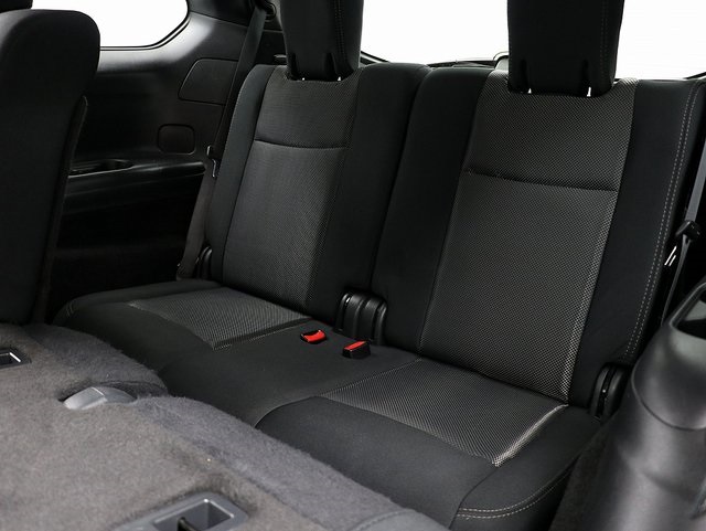 2019 Nissan Pathfinder S photo 12