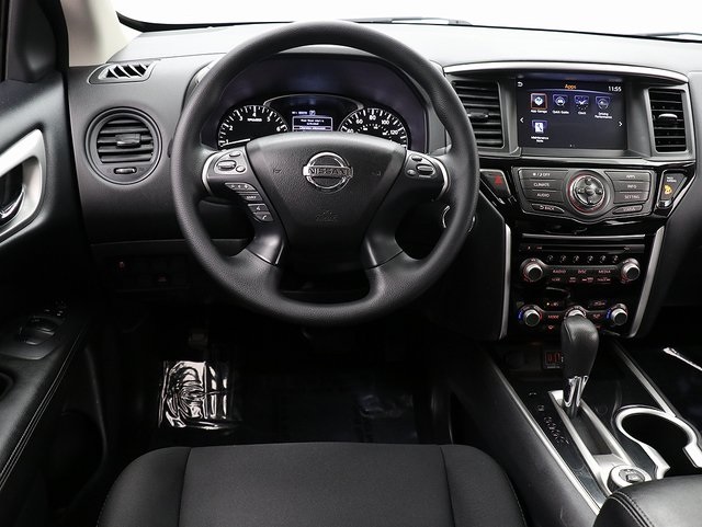 2019 Nissan Pathfinder S photo 15