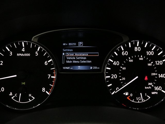2019 Nissan Pathfinder S photo 17