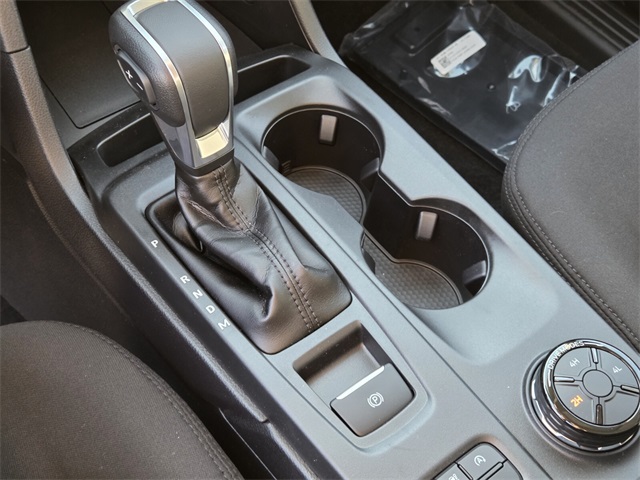 New 2025 Ford Ranger XLT 4D Crew Cab