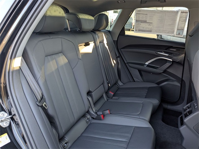 new 2025 Audi Q5 car, priced at $59,525