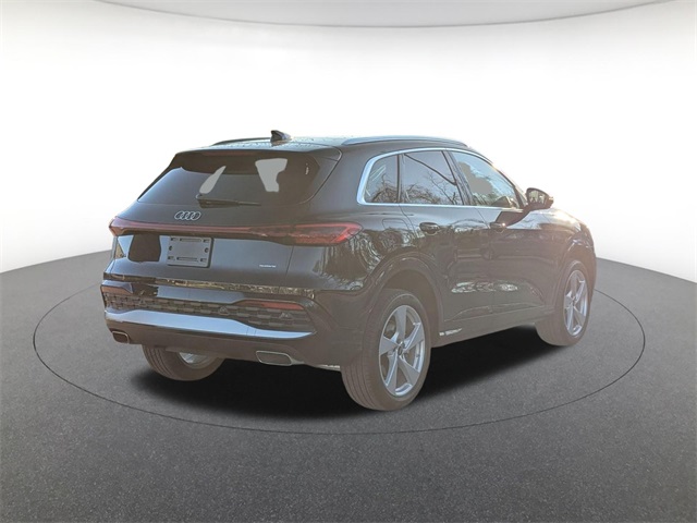 new 2025 Audi Q5 car, priced at $59,525
