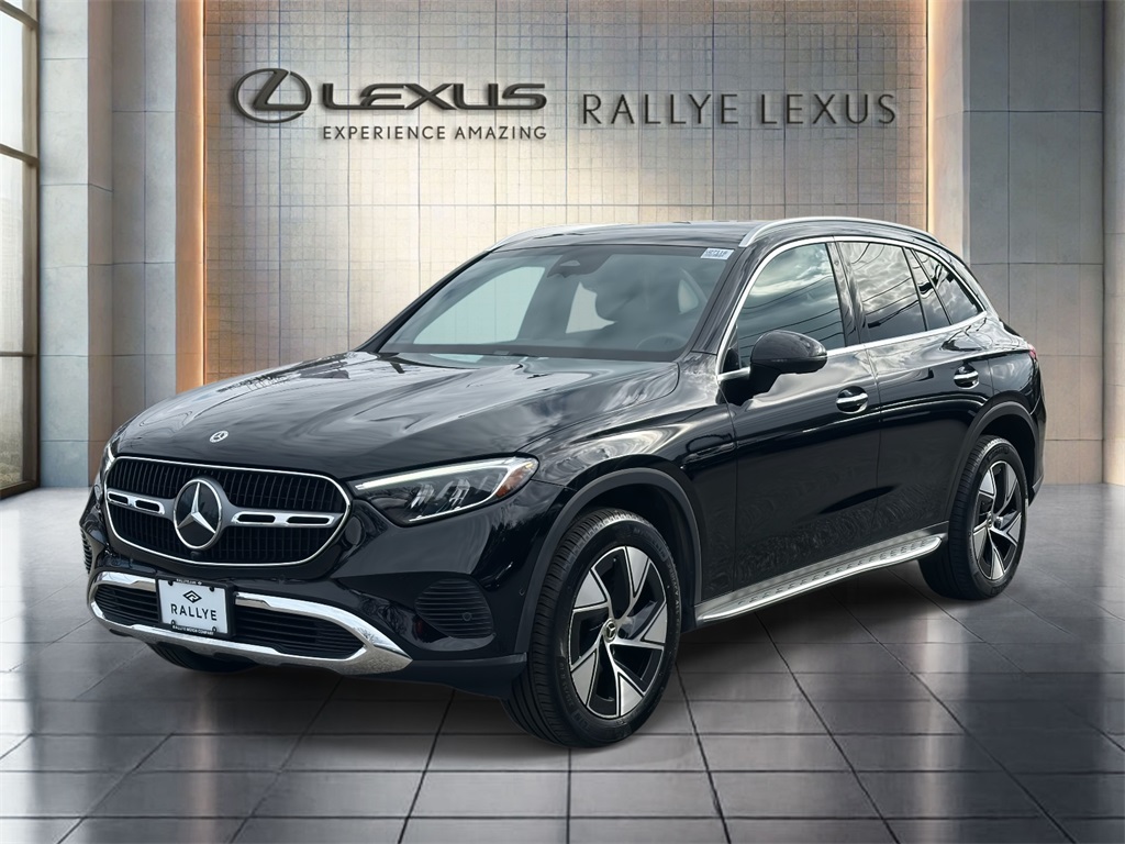 used 2024 Mercedes-Benz GLC car, priced at $38,995