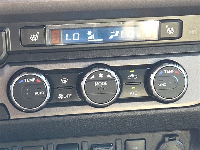 2022 Toyota Tacoma TRD Off-Road photo 20