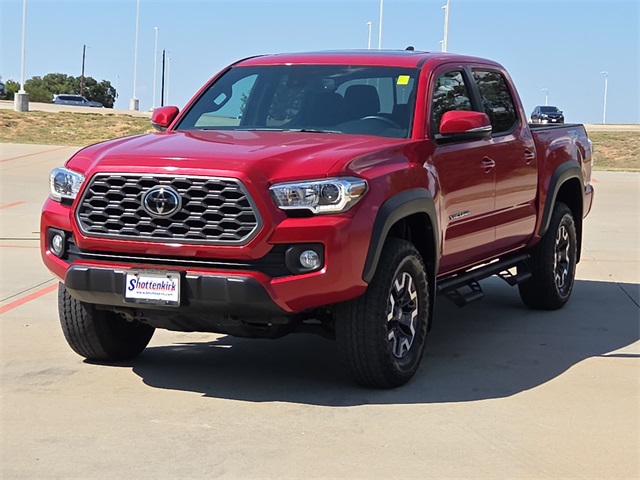 2022 Toyota Tacoma TRD Off-Road photo 2