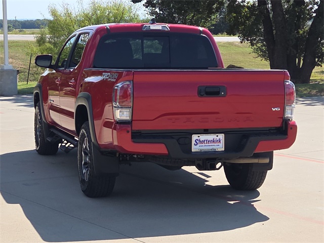 2022 Toyota Tacoma TRD Off-Road photo 5