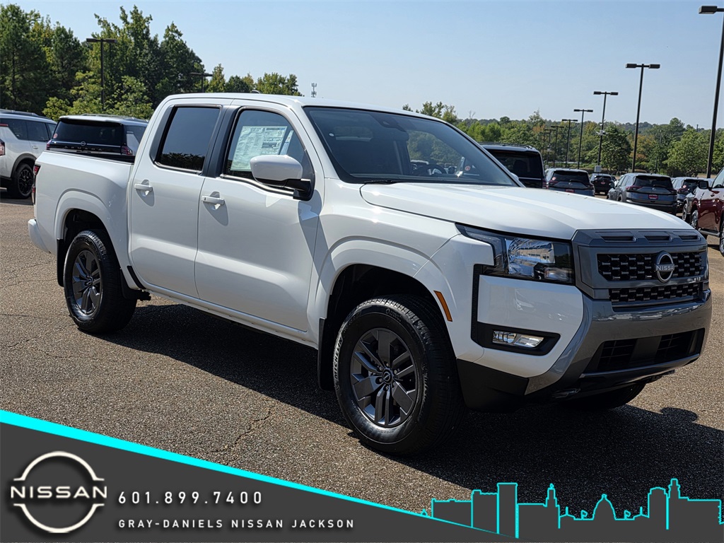 2025 Nissan Frontier SV's photo