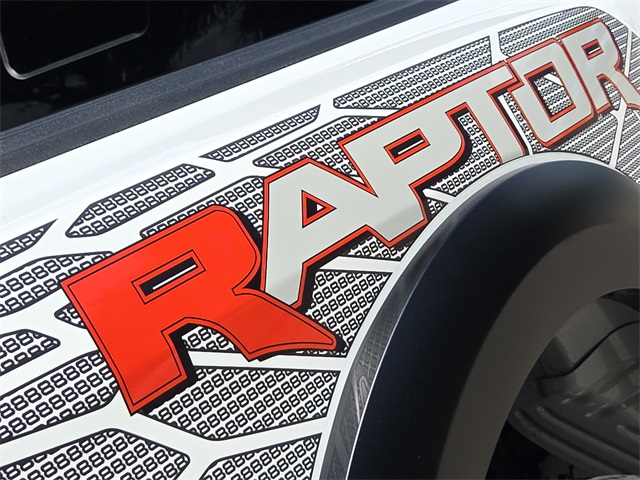 2023 Ford F-150 Raptor photo 7