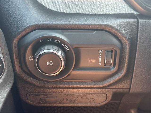 2025 Jeep Wrangler Sport S photo 26