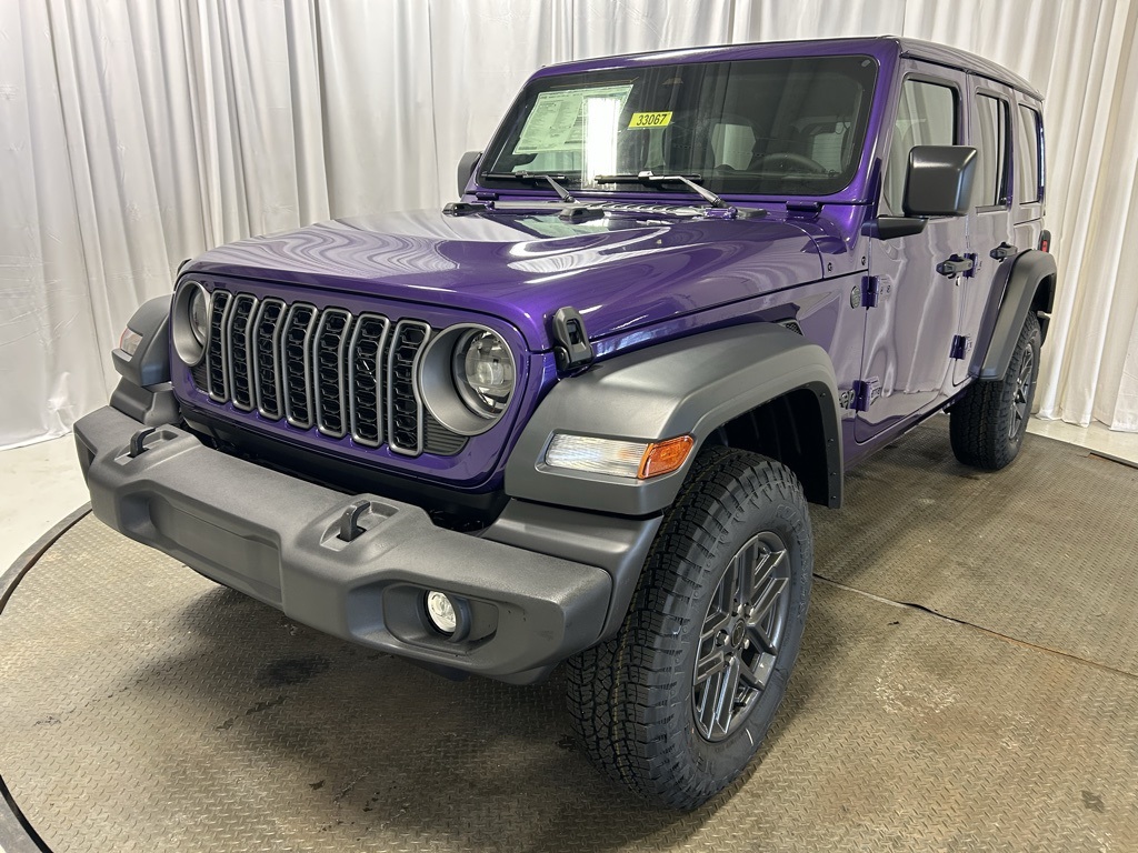 new 2026 Jeep Wrangler car, priced at $51,975
