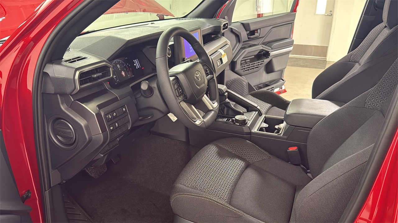 2025 Toyota 4Runner SR5 photo 10
