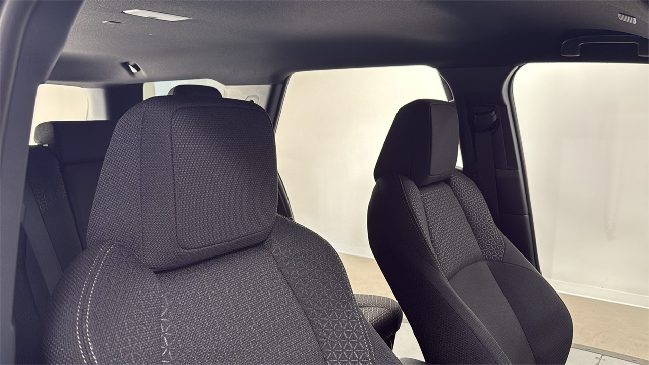 2025 Toyota 4Runner SR5 photo 17