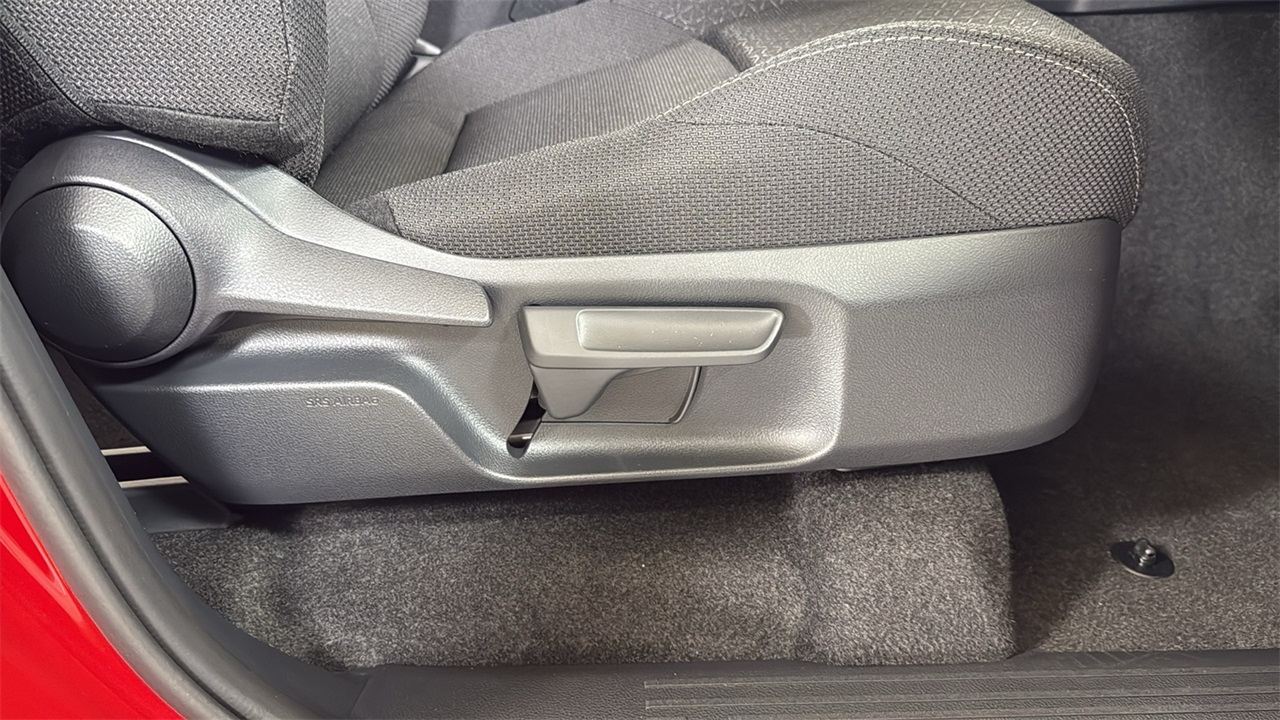 2025 Toyota 4Runner SR5 photo 18