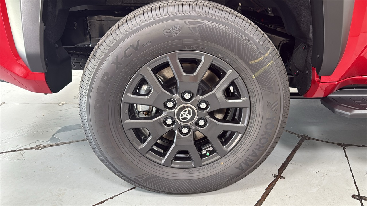 2025 Toyota 4Runner SR5 photo 19