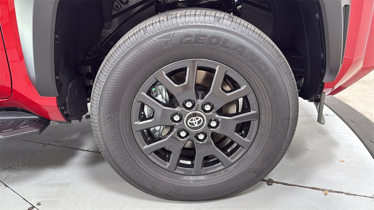 2025 Toyota 4Runner SR5 photo 20
