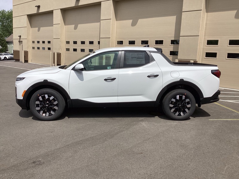Used 2025 Hyundai Santa Cruz Truck