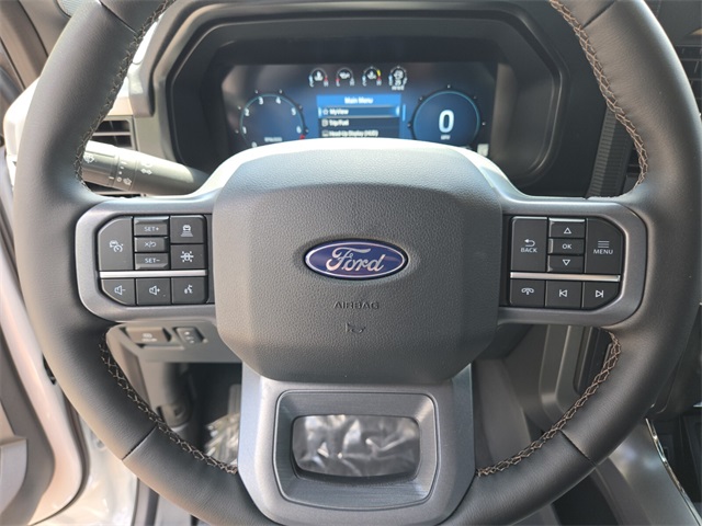 New 2025 Ford F-150 SuperCrew 6.5' Box Lariat