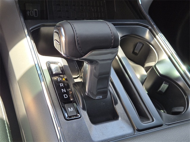 New 2025 Ford F-150 SuperCrew 6.5' Box Lariat