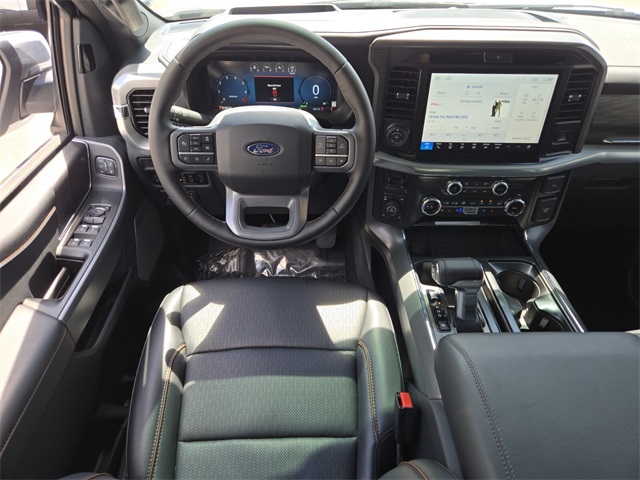 New 2025 Ford F-150 SuperCrew 6.5' Box Lariat