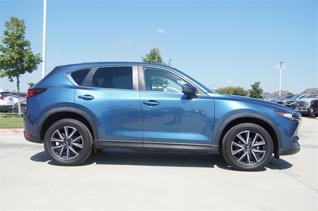 2018 Mazda CX-5 Touring photo 10