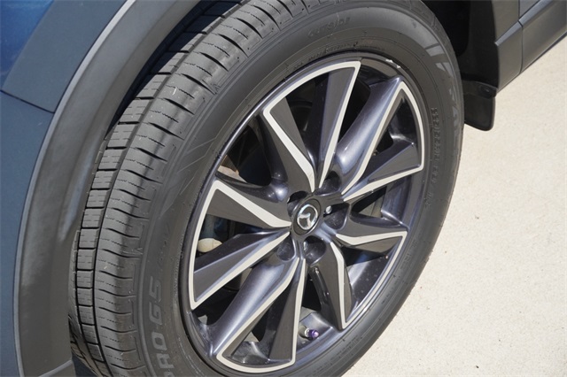 2018 Mazda CX-5 Touring photo 11