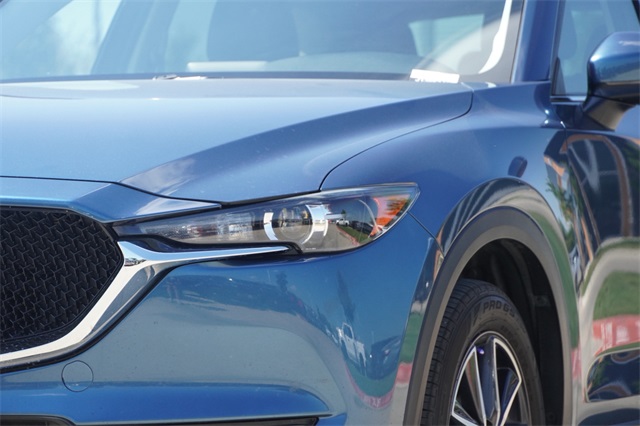 2018 Mazda CX-5 Touring photo 4