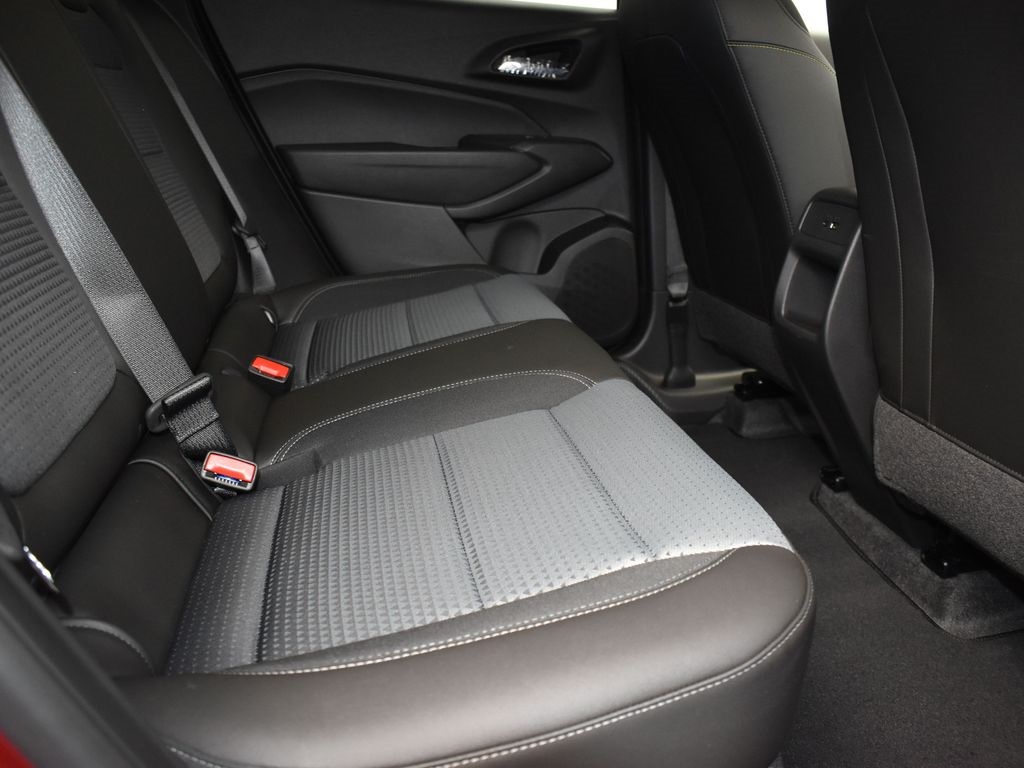 2025 Crimson Chevrolet Trax LT FWD SUV