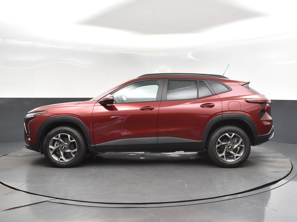 2025 Crimson Chevrolet Trax LT FWD SUV