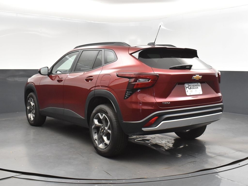 2025 Crimson Chevrolet Trax LT FWD SUV