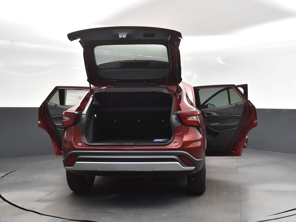 2025 Crimson Chevrolet Trax LT FWD SUV