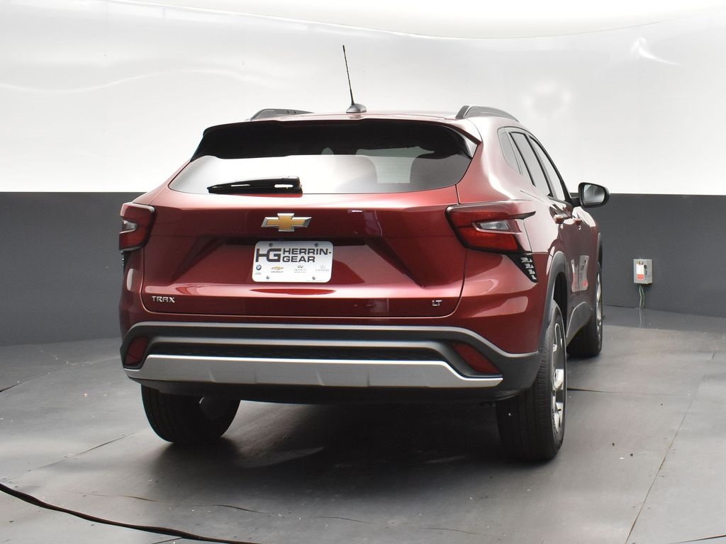 2025 Crimson Chevrolet Trax LT FWD SUV
