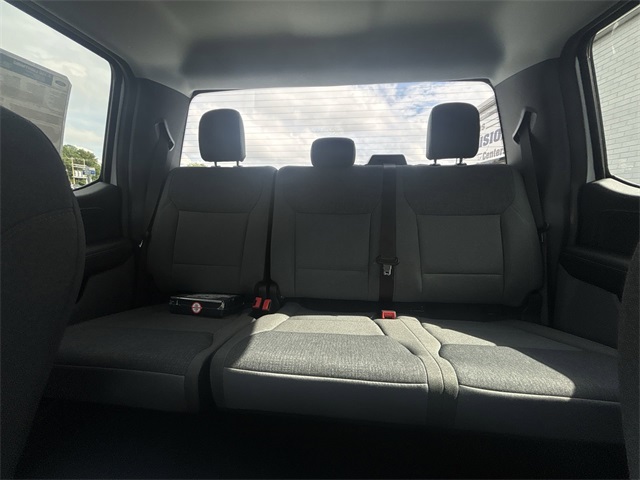 2025 Ford F-150 Lightning XLT photo 23