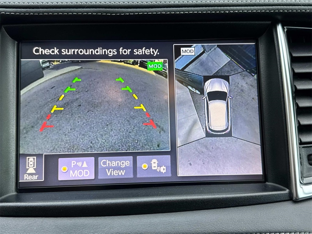 2019 Infiniti QX50 Essential photo 23