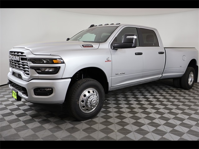 2026 RAM Ram 3500 Pickup Big Horn's photo