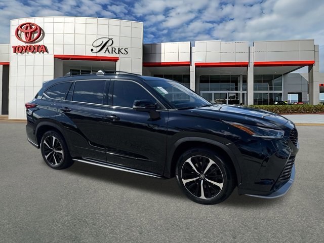 Used 2022 Toyota Highlander SUV