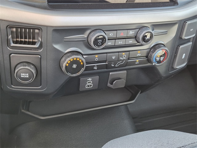 New 2025 Ford F-150 XL 2D Standard Cab