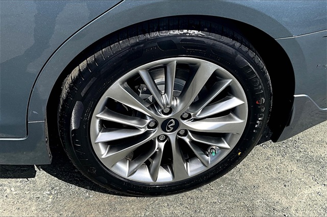 2018 Hagane Blue INFINITI Q50 3.0t LUXE AWD Sedan