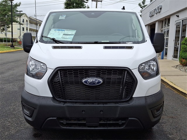 2025 Ford Transit photo 2
