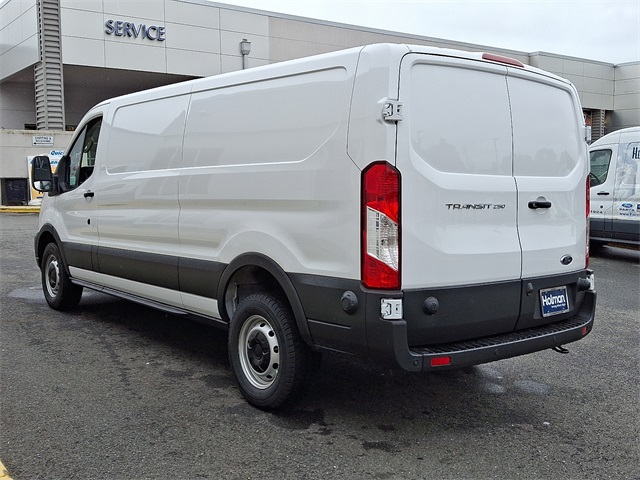 2025 Ford Transit photo 4