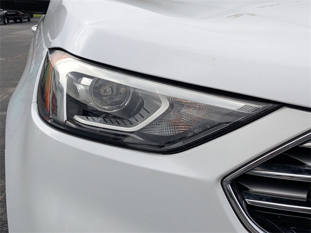 2021 Ford Edge SE