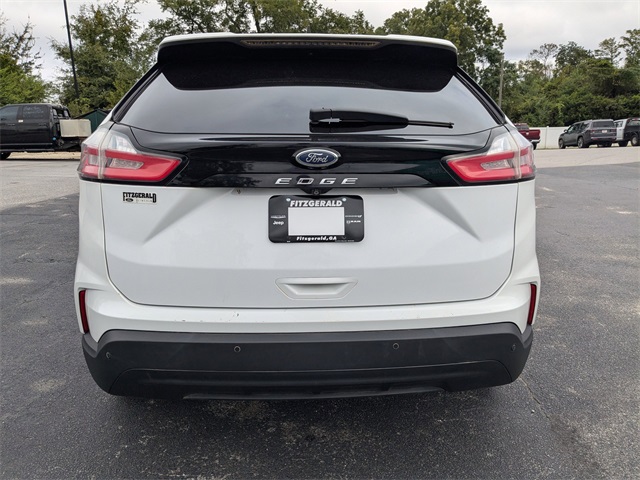 2021 Ford Edge SE