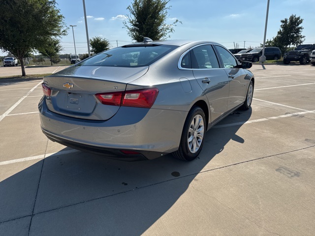 2024 Chevrolet Malibu 1LT photo 4