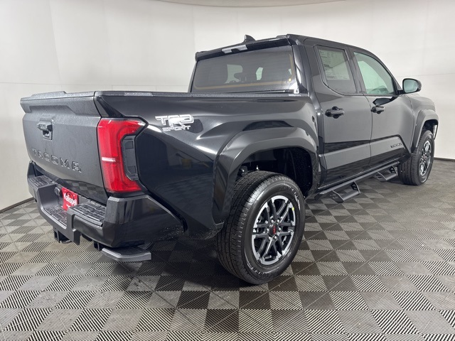 2025 Toyota Tacoma TRD Sport Double Cab photo 3