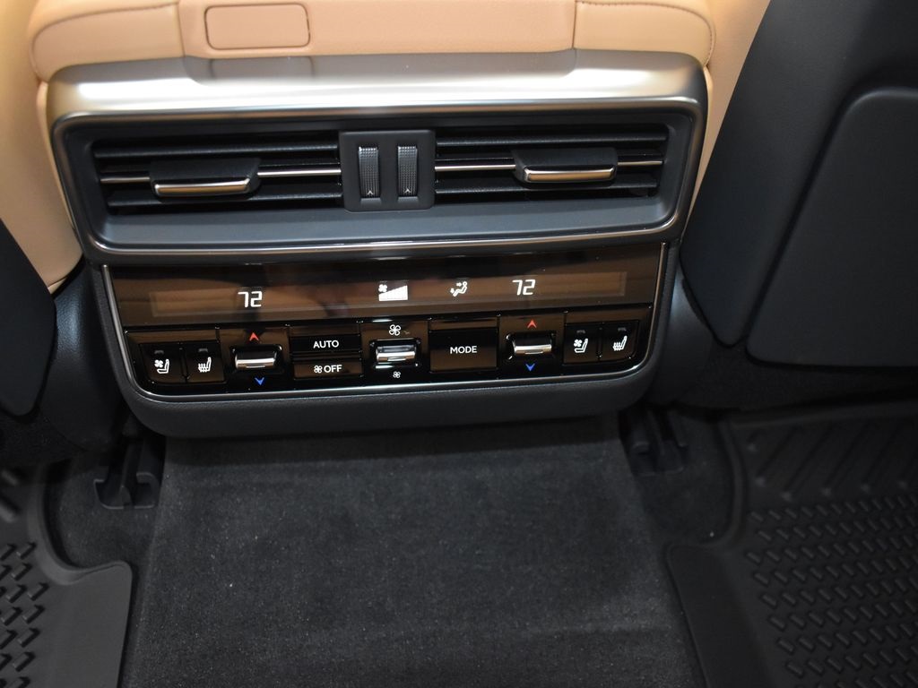 2025 Quartz Lexus LX 600 Luxury 4X4 SUV