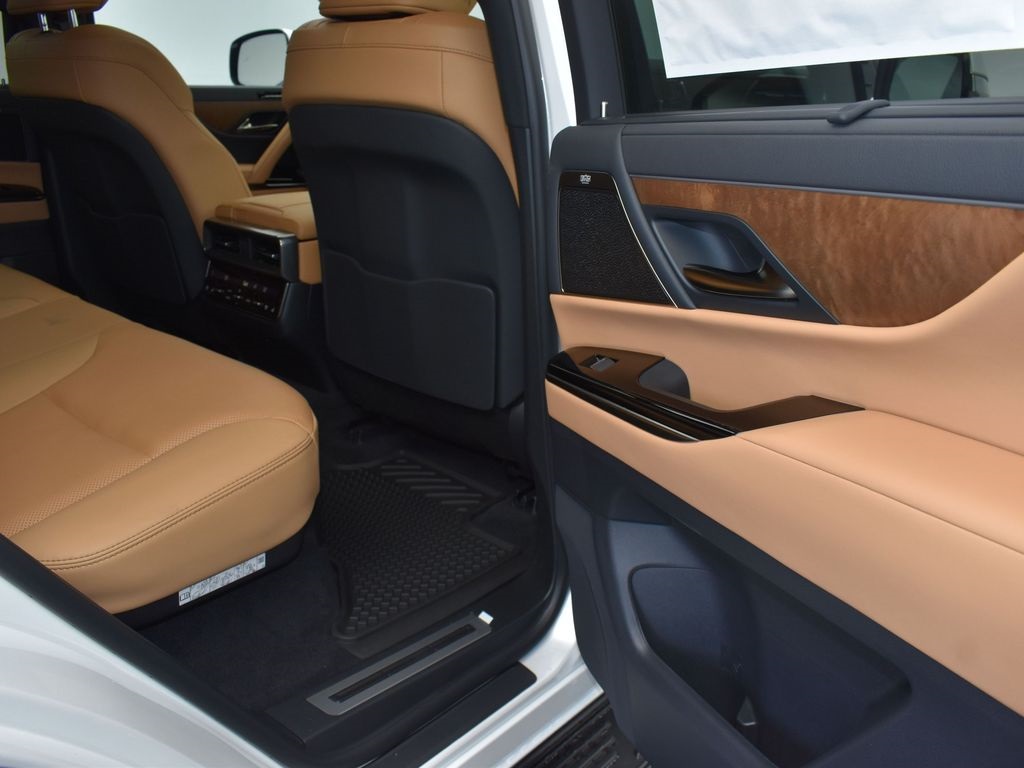 2025 Quartz Lexus LX 600 Luxury 4X4 SUV