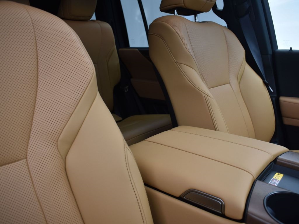 2025 Quartz Lexus LX 600 Luxury 4X4 SUV