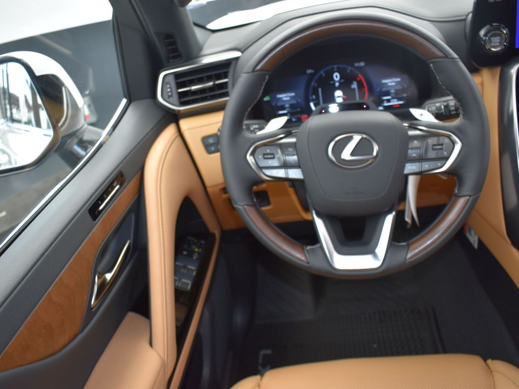 2025 Quartz Lexus LX 600 Luxury 4X4 SUV