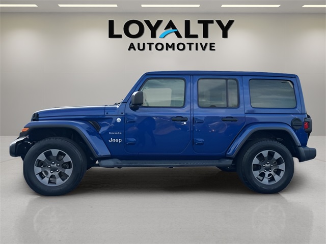 2019 Jeep Wrangler Unlimited Sahara photo 2