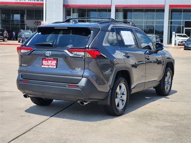 2024 Toyota RAV4 XLE photo 5