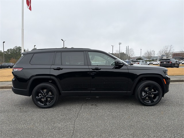 2025 Jeep Grand Cherokee Altitude X photo 4